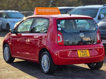Used Volkswagen up! 2014 for sale - 74036135: Photo