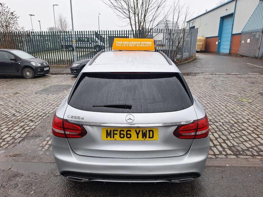 Used Mercedes-Benz C Class 2016 for sale - 77335656: Photo 8