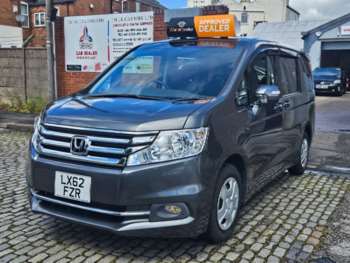 Used Honda Stepwagon 2013 for sale - 71276933: Photo