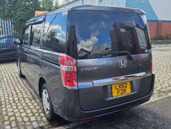 Used Honda Stepwagon 2013 for sale - 71276933: Photo