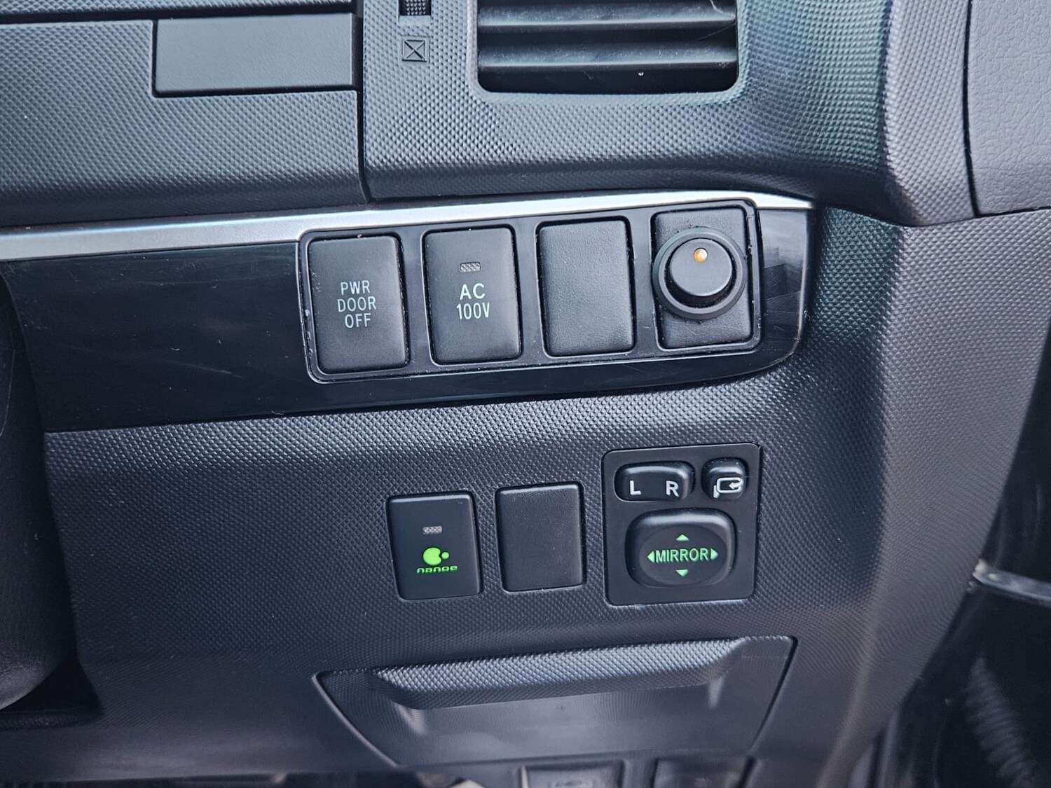 Used Toyota Estima 2014 for sale - 78122825: Photo 25