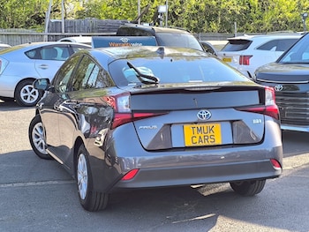Used Toyota Prius 2020 for sale - 78380114: Photo