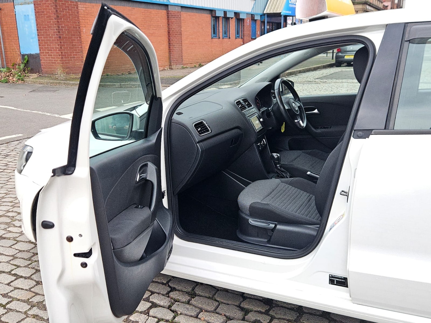 Used Volkswagen Polo 2013 for sale - 77789242: Photo 11