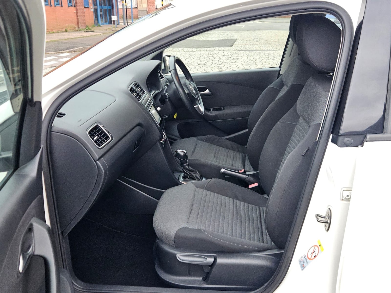 Used Volkswagen Polo 2013 for sale - 77789242: Photo 12