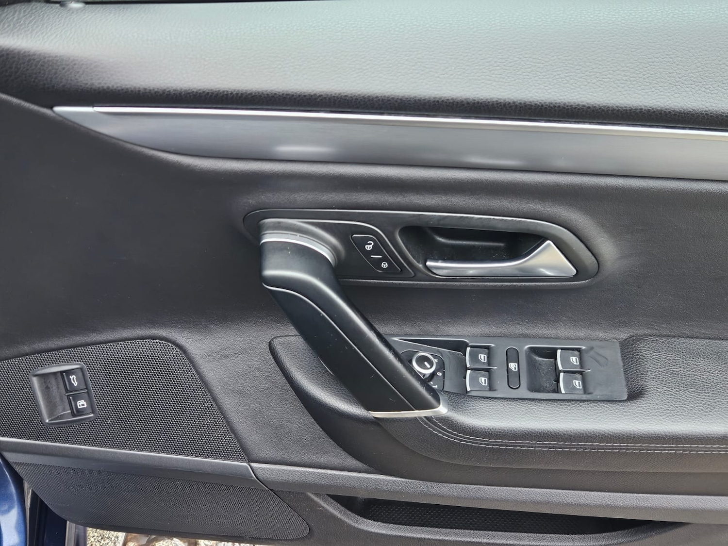 Used Volkswagen CC 2015 for sale - 77555889: Photo 21