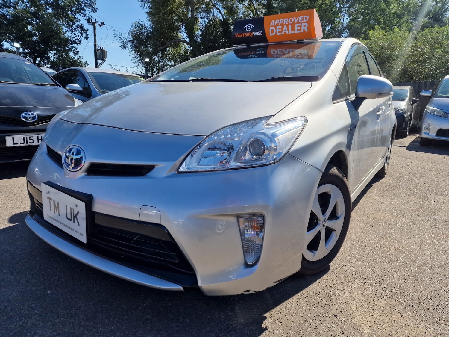 Used Toyota Prius 2015 for sale - 76879740: Photo 2