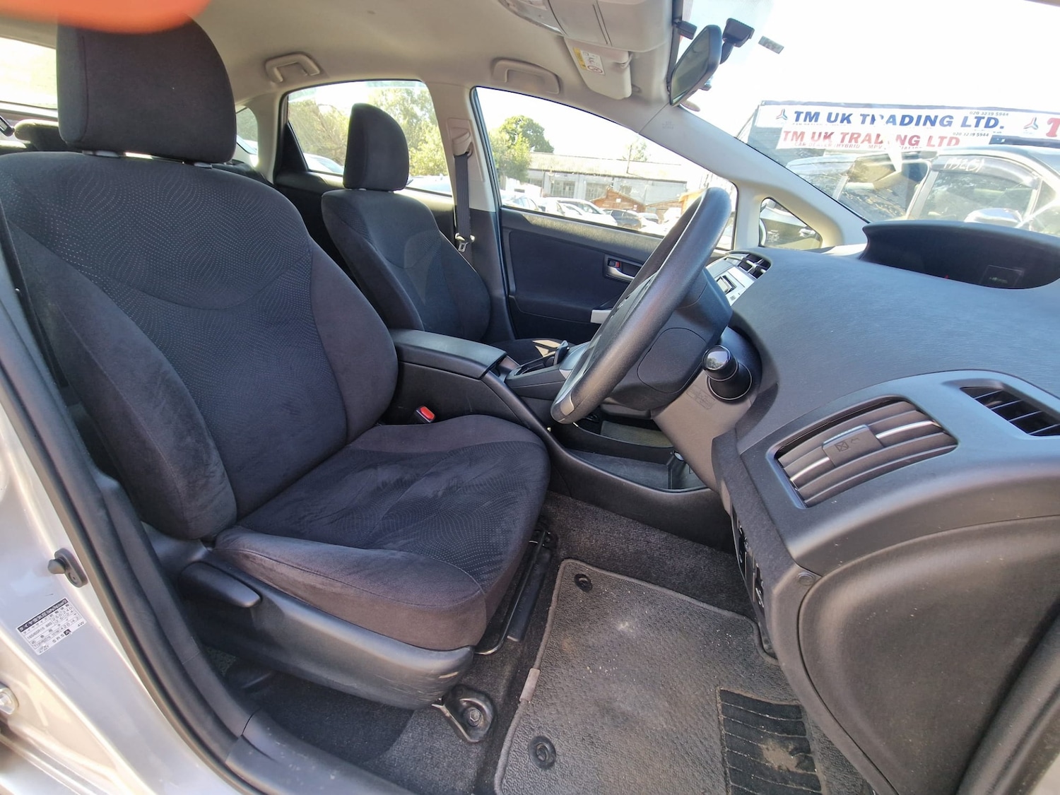 Used Toyota Prius 2015 for sale - 76879740: Photo 9