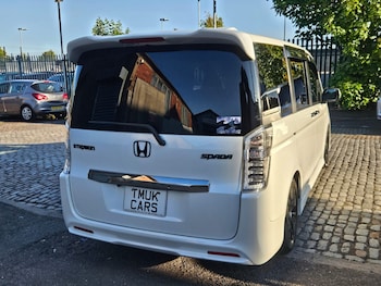Used Honda Stepwagon 2013 for sale - 79392259: Photo