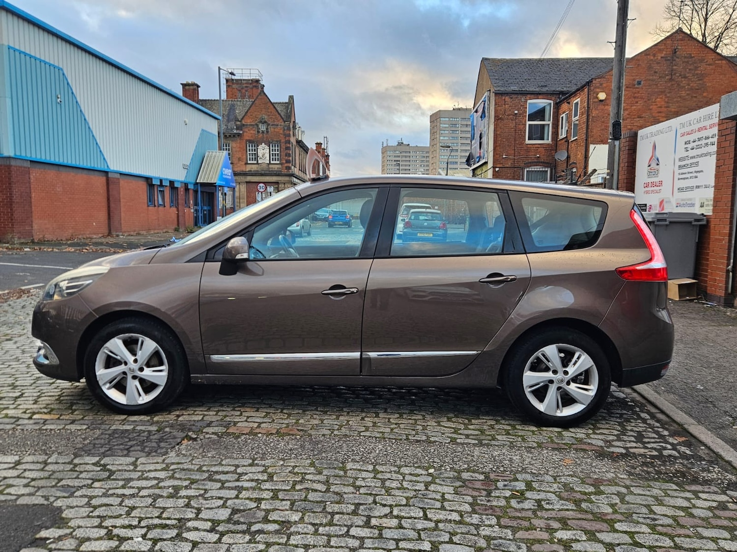 Used Renault Grand Scenic 2012 for sale - 76650796: Photo 6