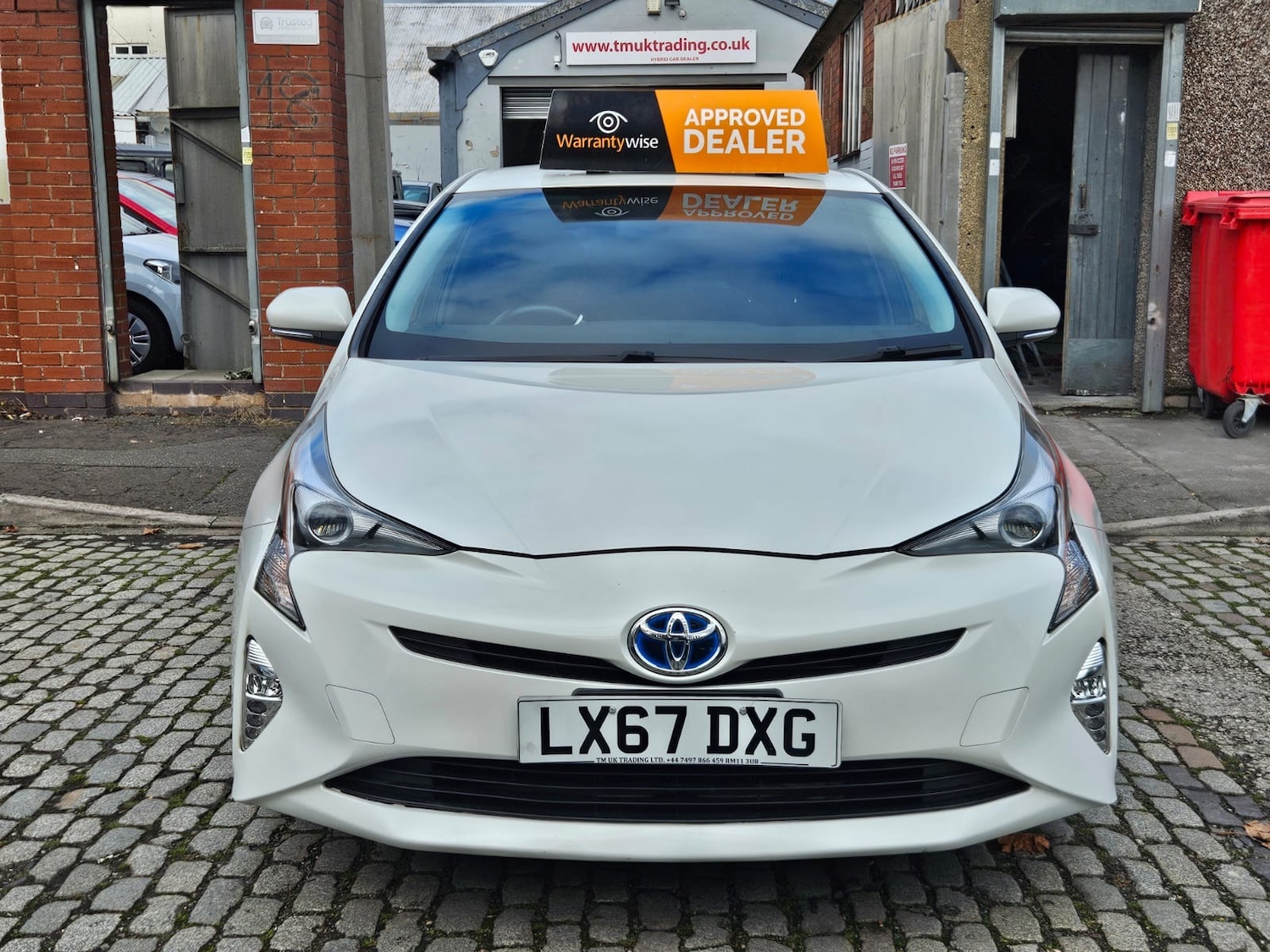 Used Toyota Prius 2017 for sale - 76531685: Photo 7