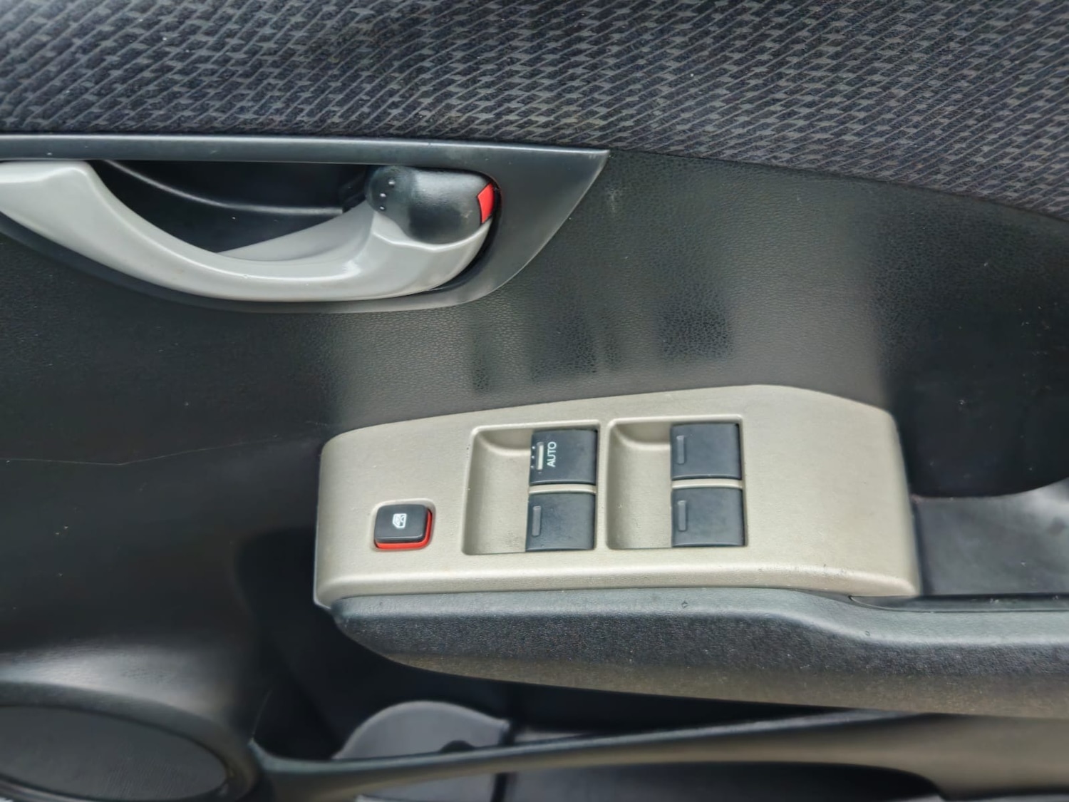 Used Honda Jazz 2012 for sale - 77179827: Photo 17