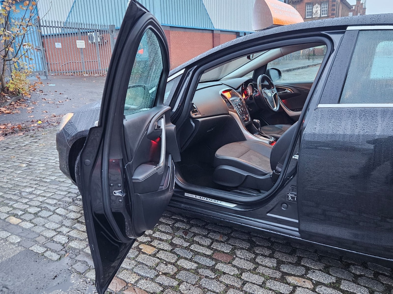 Used Vauxhall Astra 2012 for sale - 76693693: Photo 11