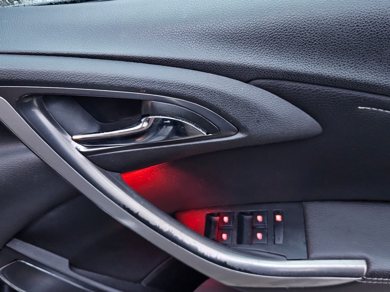 Used Vauxhall Astra 2012 for sale - 76693693: Photo 22