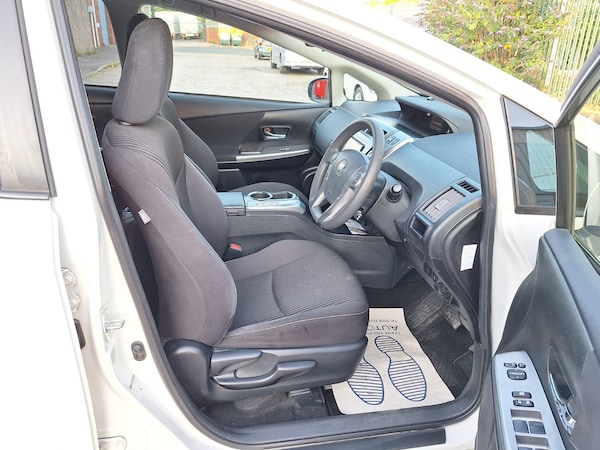 Used Toyota Prius+ 2017 for sale - 75250649: Photo 10