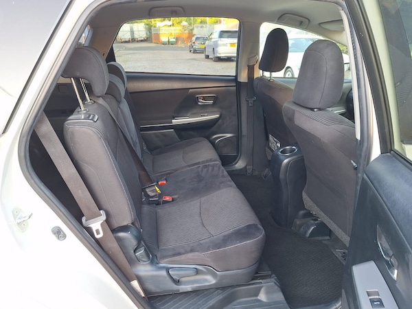 Used Toyota Prius+ 2017 for sale - 75250649: Photo 14