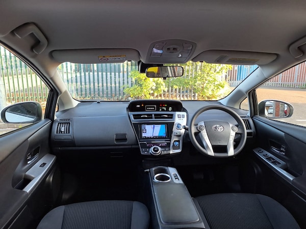 Used Toyota Prius+ 2017 for sale - 75250649: Photo 20