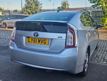 Used Toyota Prius 2012 for sale - 74671101: Photo