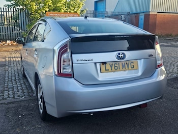 Used Toyota Prius 2012 for sale - 74671101: Photo