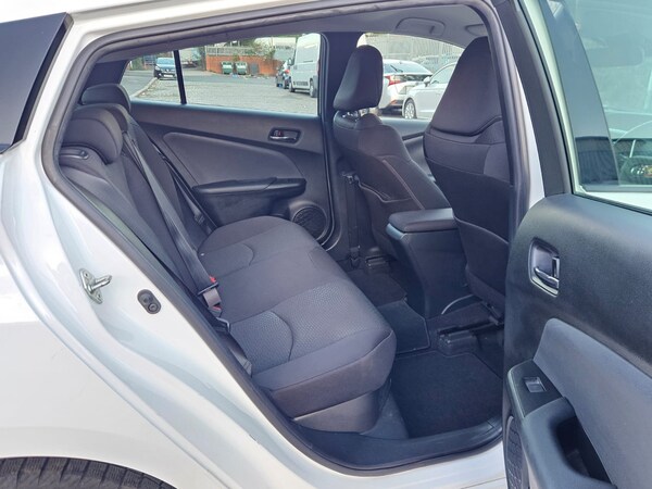 Used Toyota Prius 2020 for sale - 75736084: Photo 14