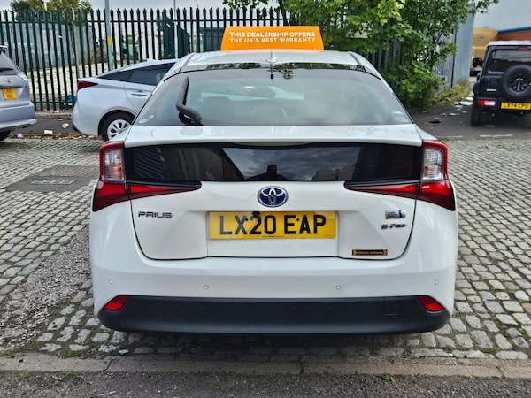 Used Toyota Prius 2020 for sale - 75736084: Photo 7