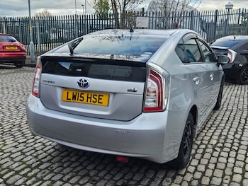 Used Toyota Prius 2015 for sale - 78324334: Photo