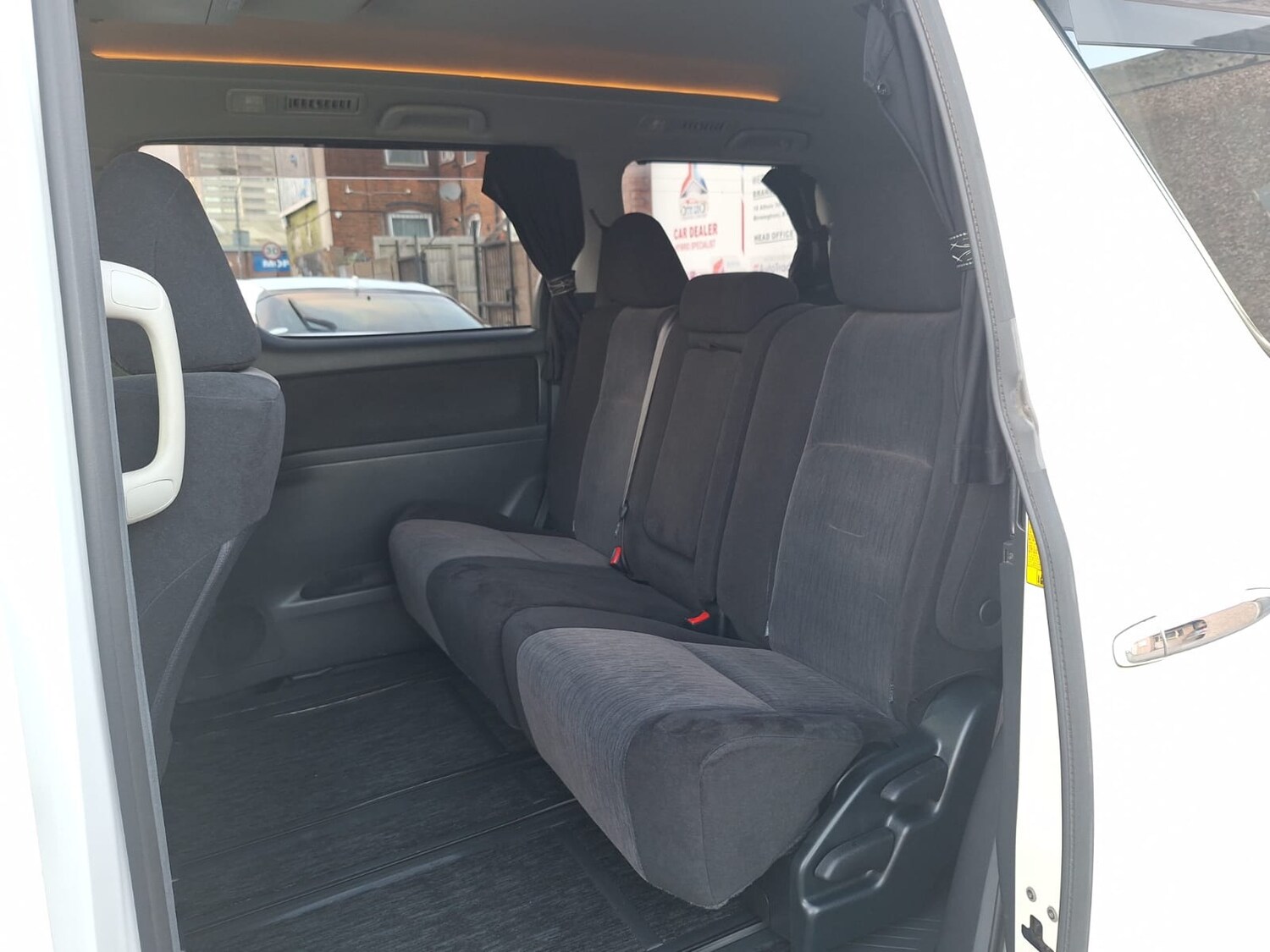 Used Toyota Alphard 2013 for sale - 77207303: Photo 11