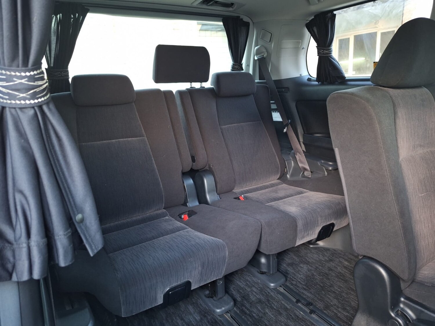 Used Toyota Alphard 2013 for sale - 77207303: Photo 12