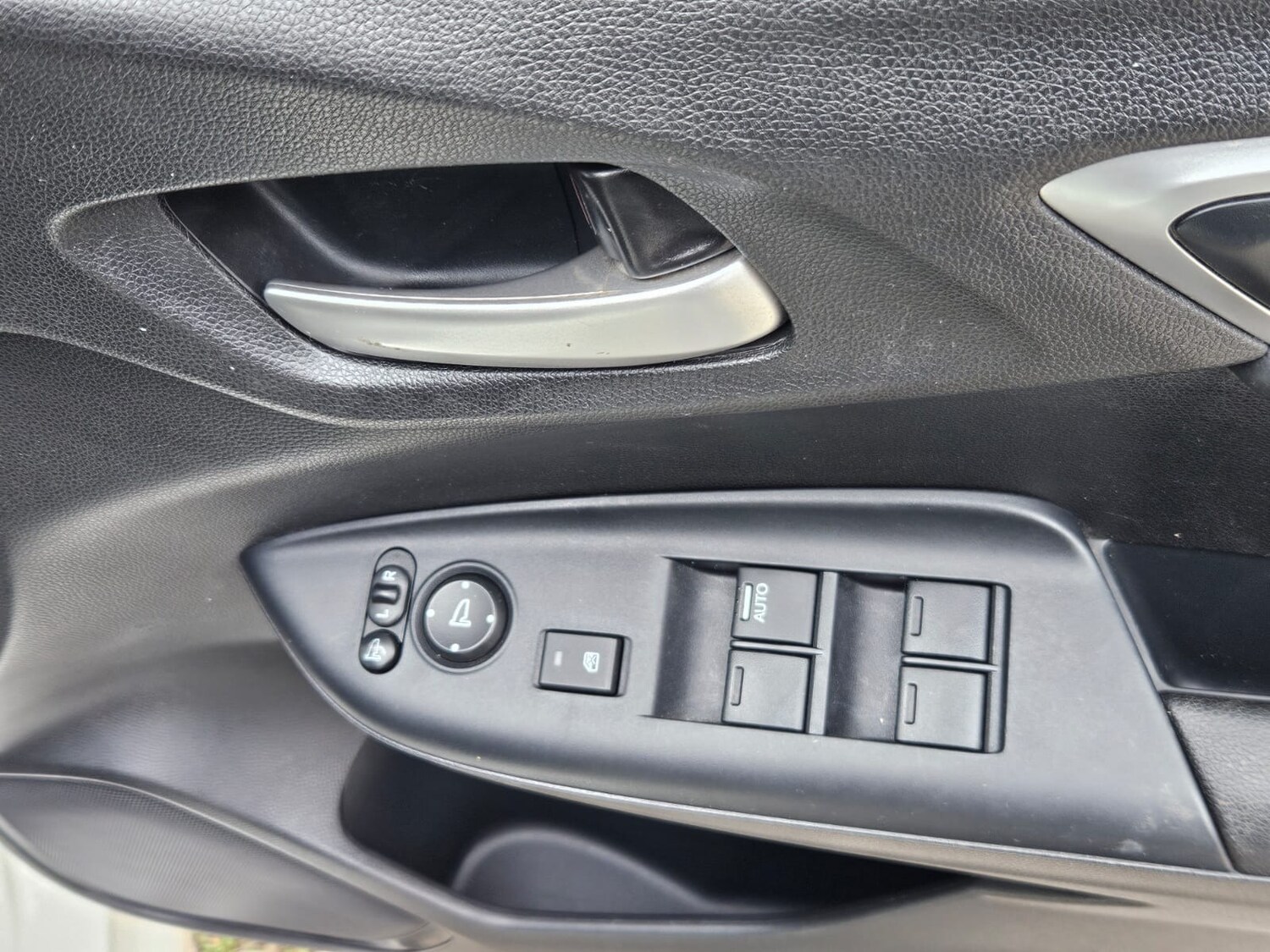 Used Honda Jazz 2014 for sale - 78211894: Photo 19