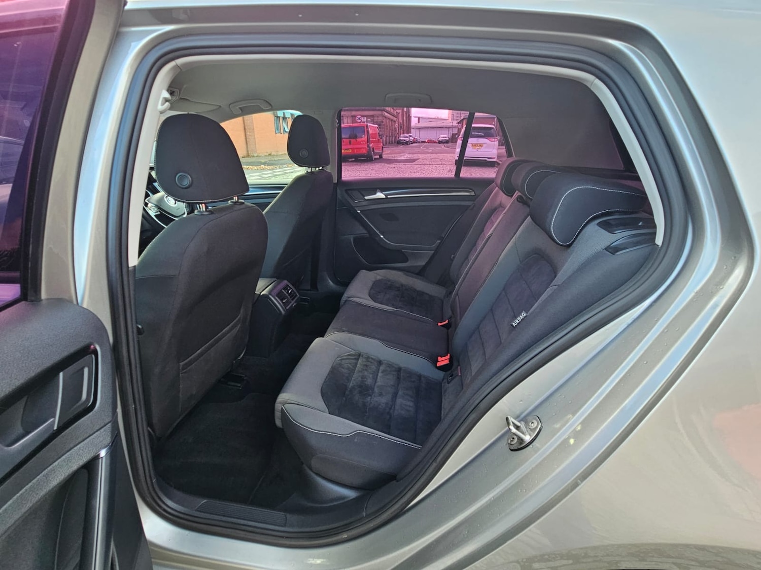 Used Volkswagen Golf 2013 for sale - 76364874: Photo 15