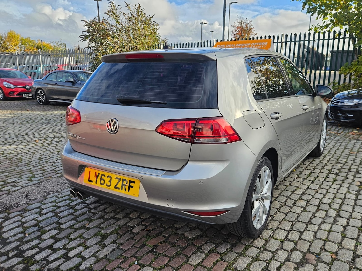 Used Volkswagen Golf 2013 for sale - 76364874: Photo 3