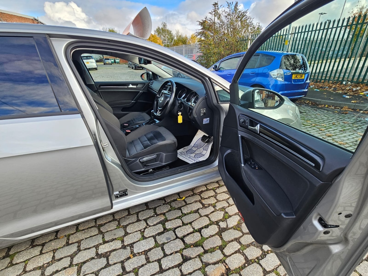 Used Volkswagen Golf 2013 for sale - 76364874: Photo 9