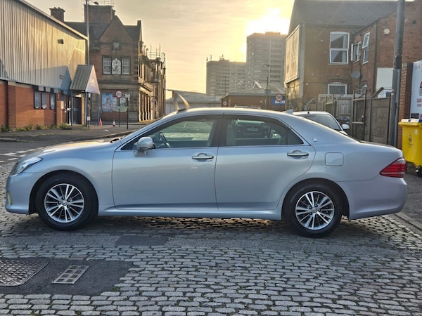 Used Toyota Crown 2010 for sale - 74445051: Photo 6