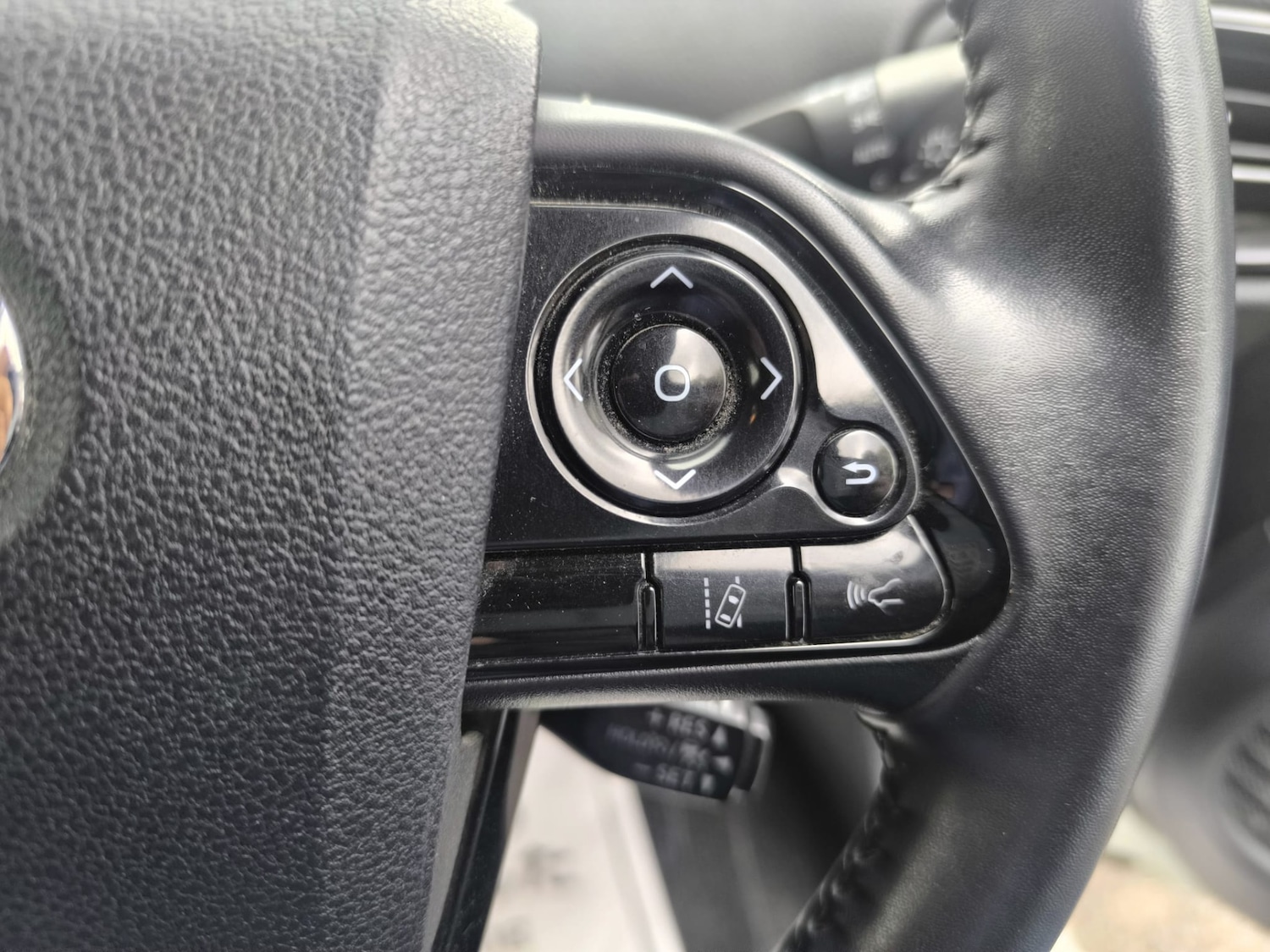 Used Toyota Prius 2019 for sale - 75932331: Photo 17