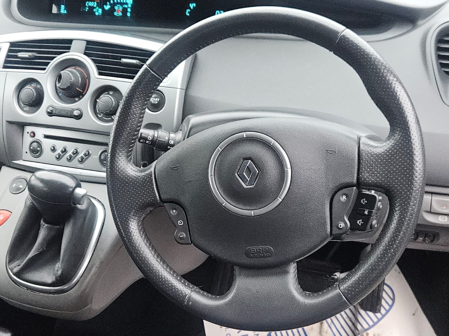 Used Renault Scenic 2008 for sale - 77578813: Photo 19