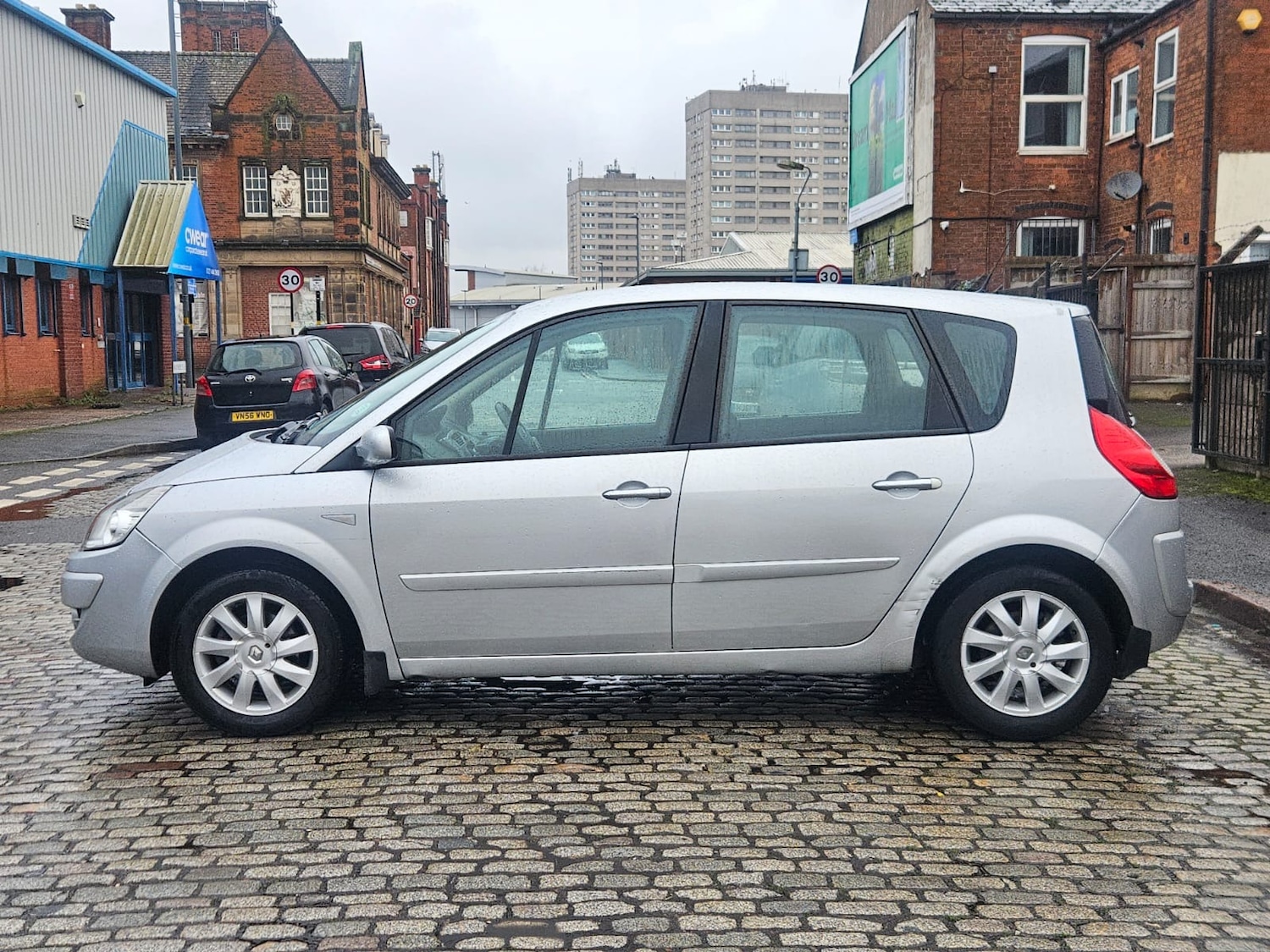 Used Renault Scenic 2008 for sale - 77578813: Photo 6