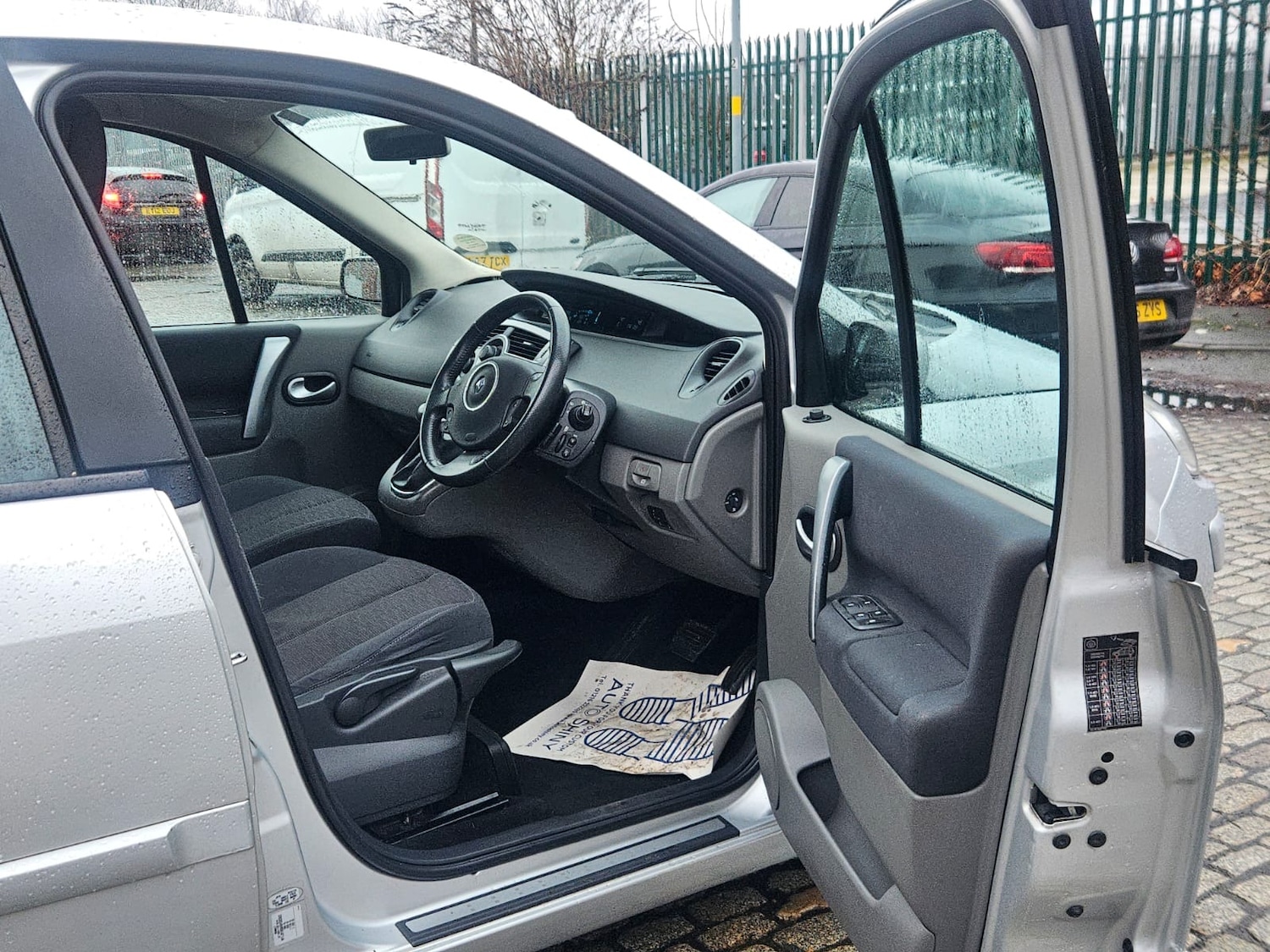 Used Renault Scenic 2008 for sale - 77578813: Photo 9