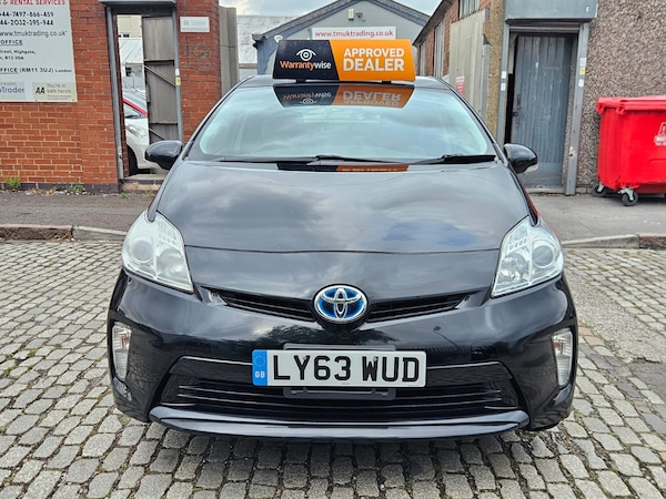 Used Toyota Prius 2014 for sale - 74099888: Photo 4