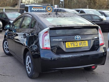 Used Toyota Prius 2014 for sale - 74099888: Photo