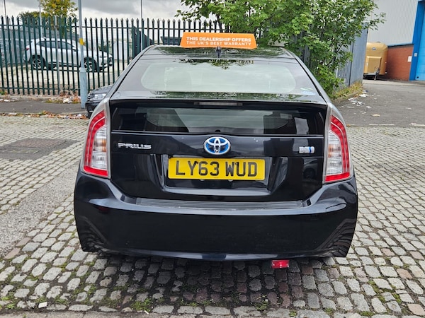 Used Toyota Prius 2014 for sale - 74099888: Photo 5