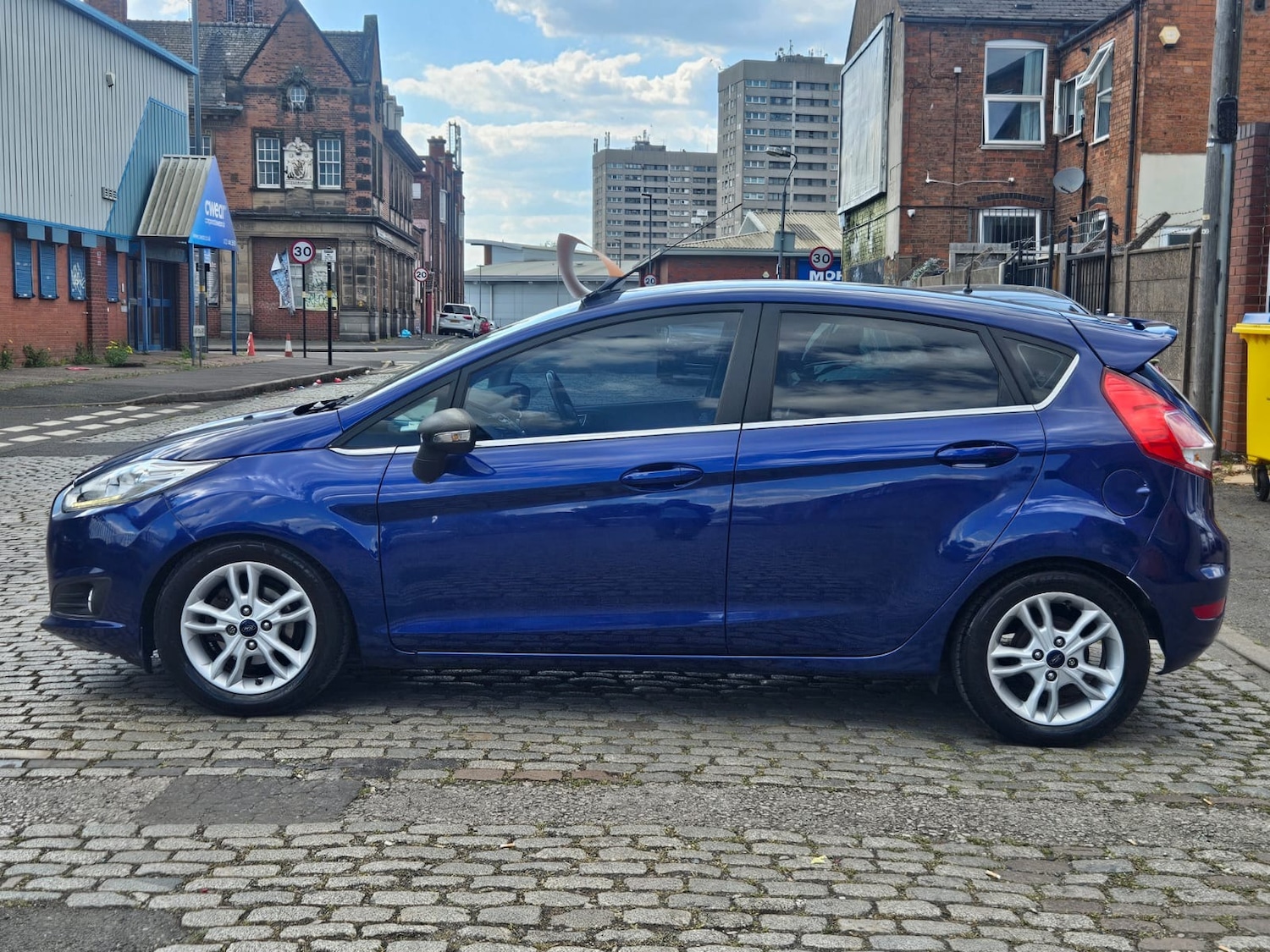 Used Ford Fiesta 2016 for sale - 78122207: Photo 6