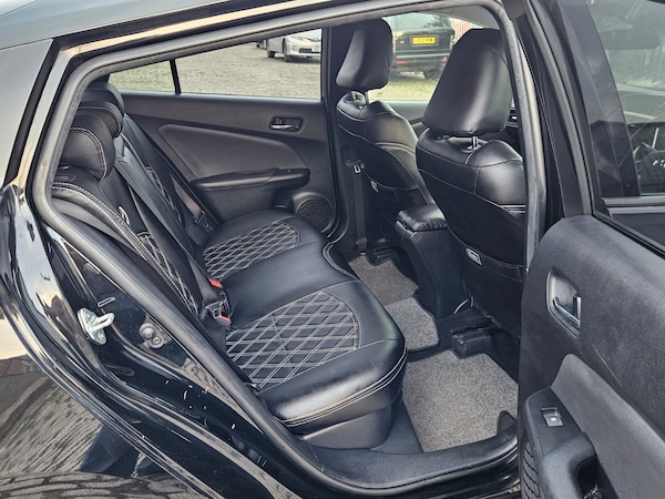 Used Toyota Prius 2018 for sale - 75343466: Photo 13