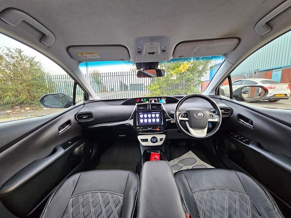 Used Toyota Prius 2018 for sale - 75343466: Photo 17