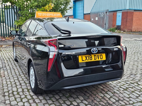 Used Toyota Prius 2018 for sale - 75343466: Photo 4