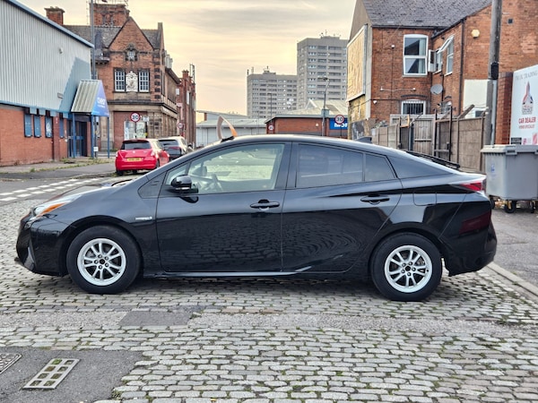 Used Toyota Prius 2018 for sale - 75343466: Photo 6
