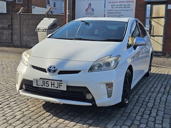 Used Toyota Prius 2015 for sale - 79030782: Photo