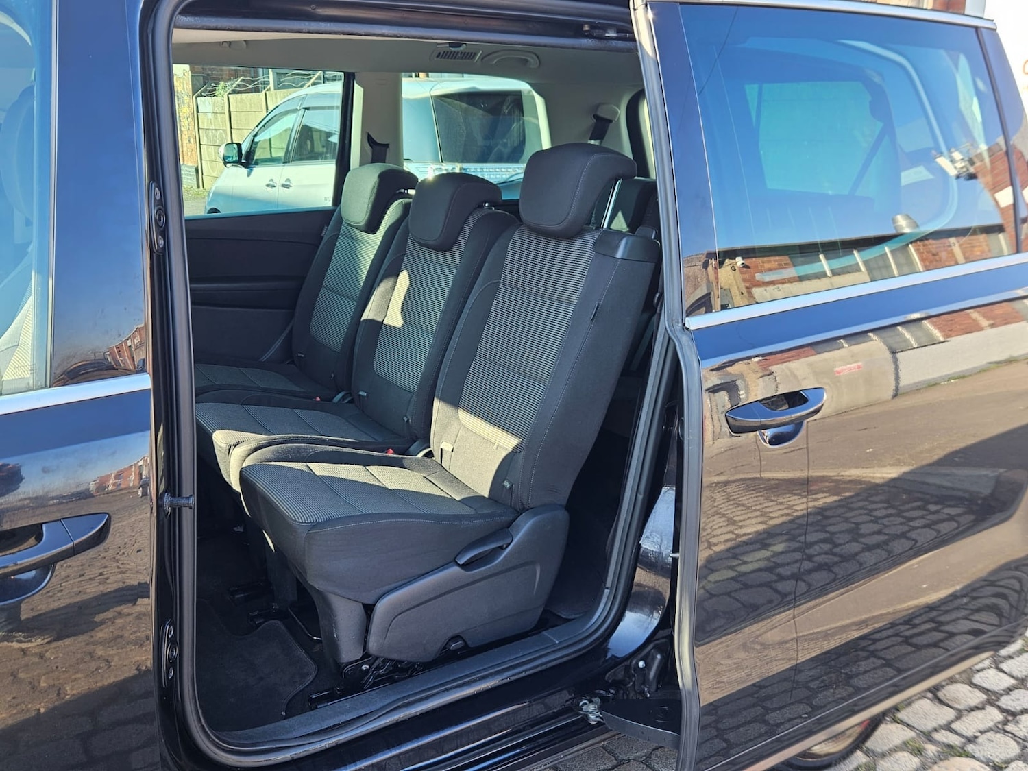 Used Volkswagen Sharan 2015 for sale - 77501558: Photo 16