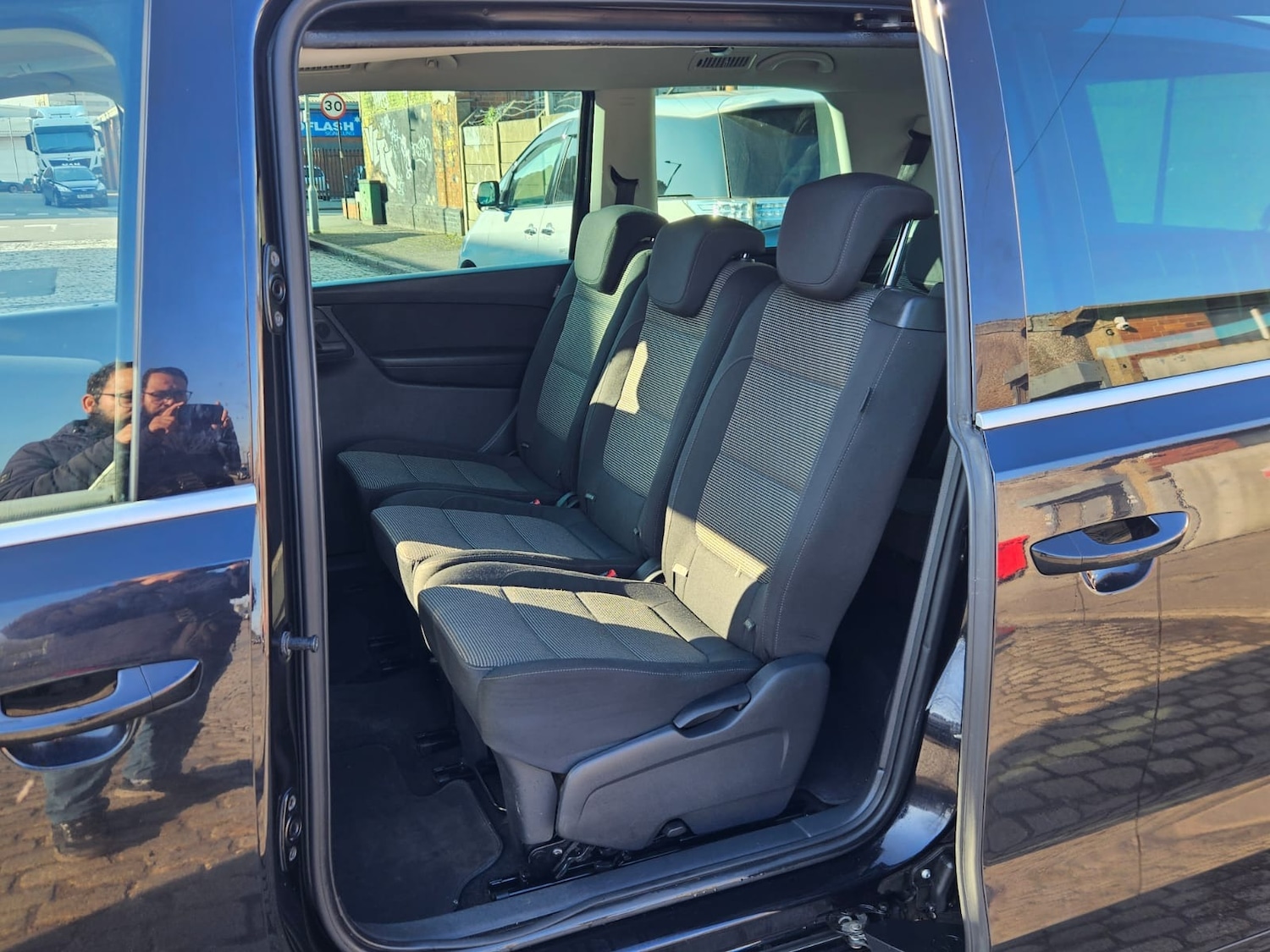 Used Volkswagen Sharan 2015 for sale - 77501558: Photo 17