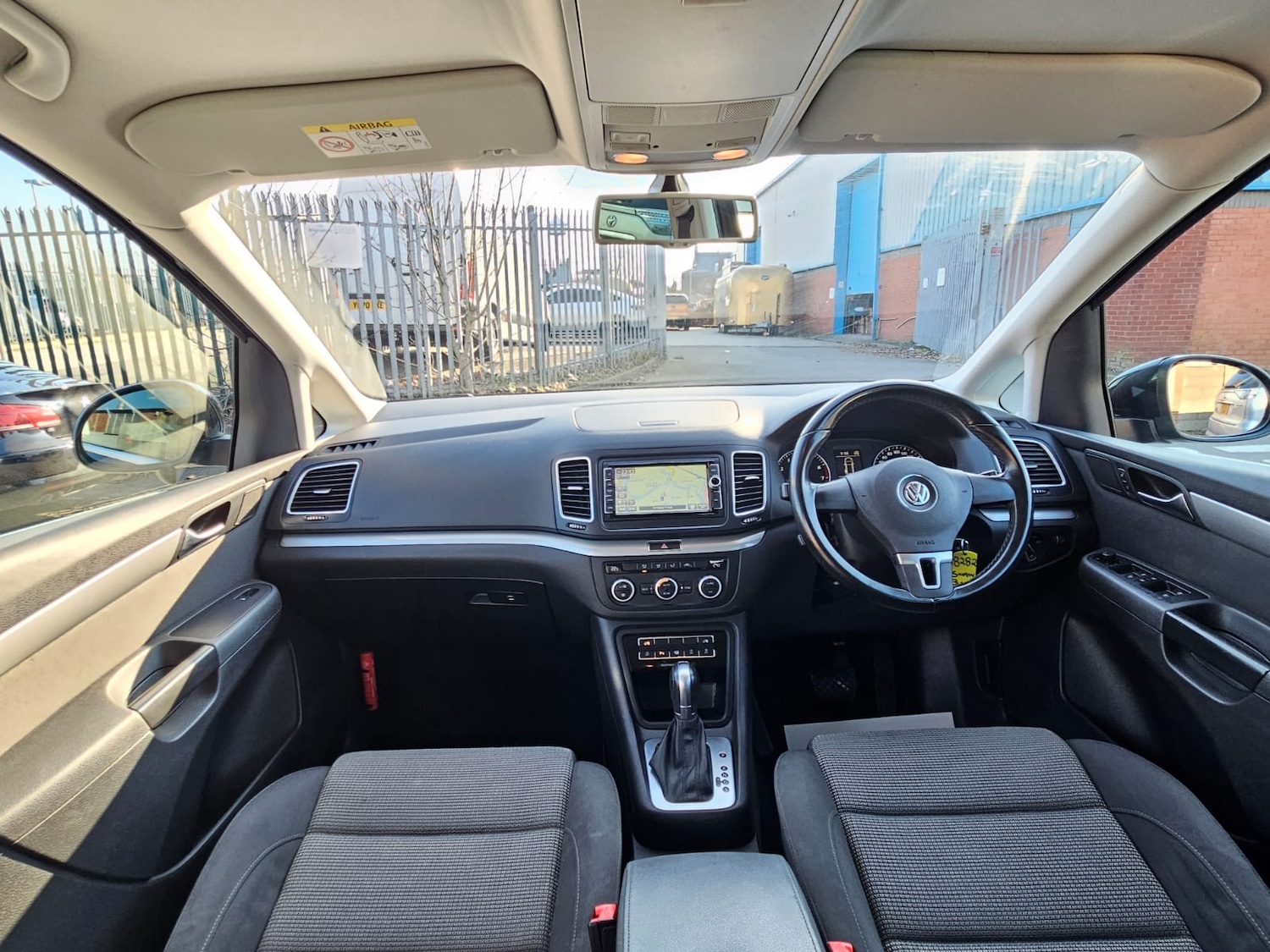 Used Volkswagen Sharan 2015 for sale - 77501558: Photo 21