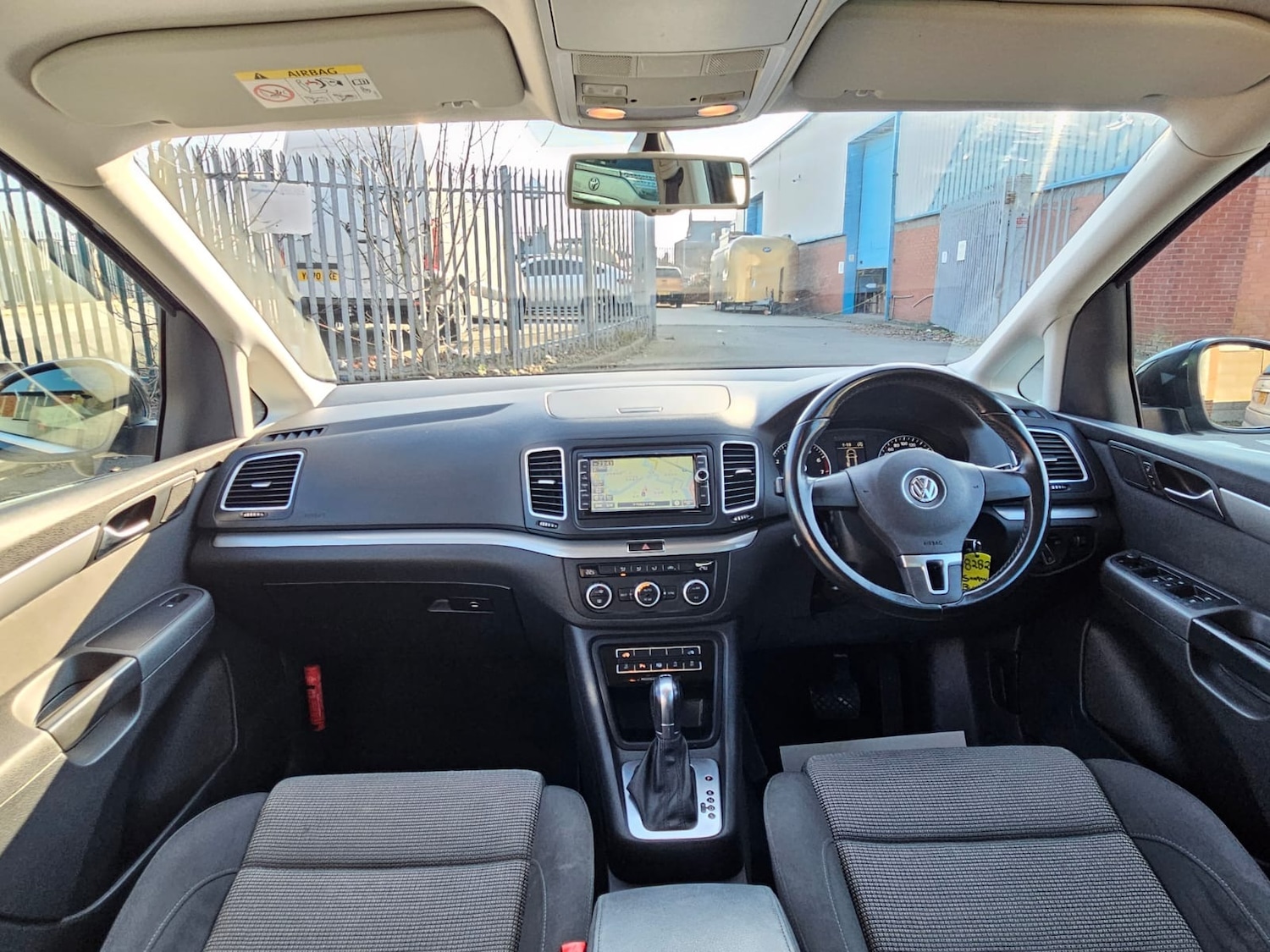 Used Volkswagen Sharan 2015 for sale - 77501558: Photo 22