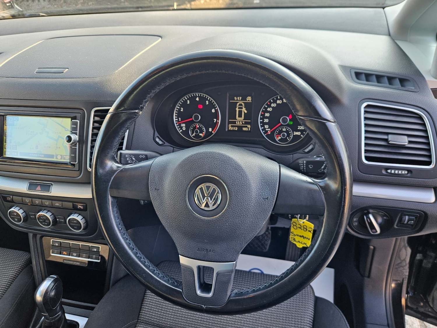 Used Volkswagen Sharan 2015 for sale - 77501558: Photo 23